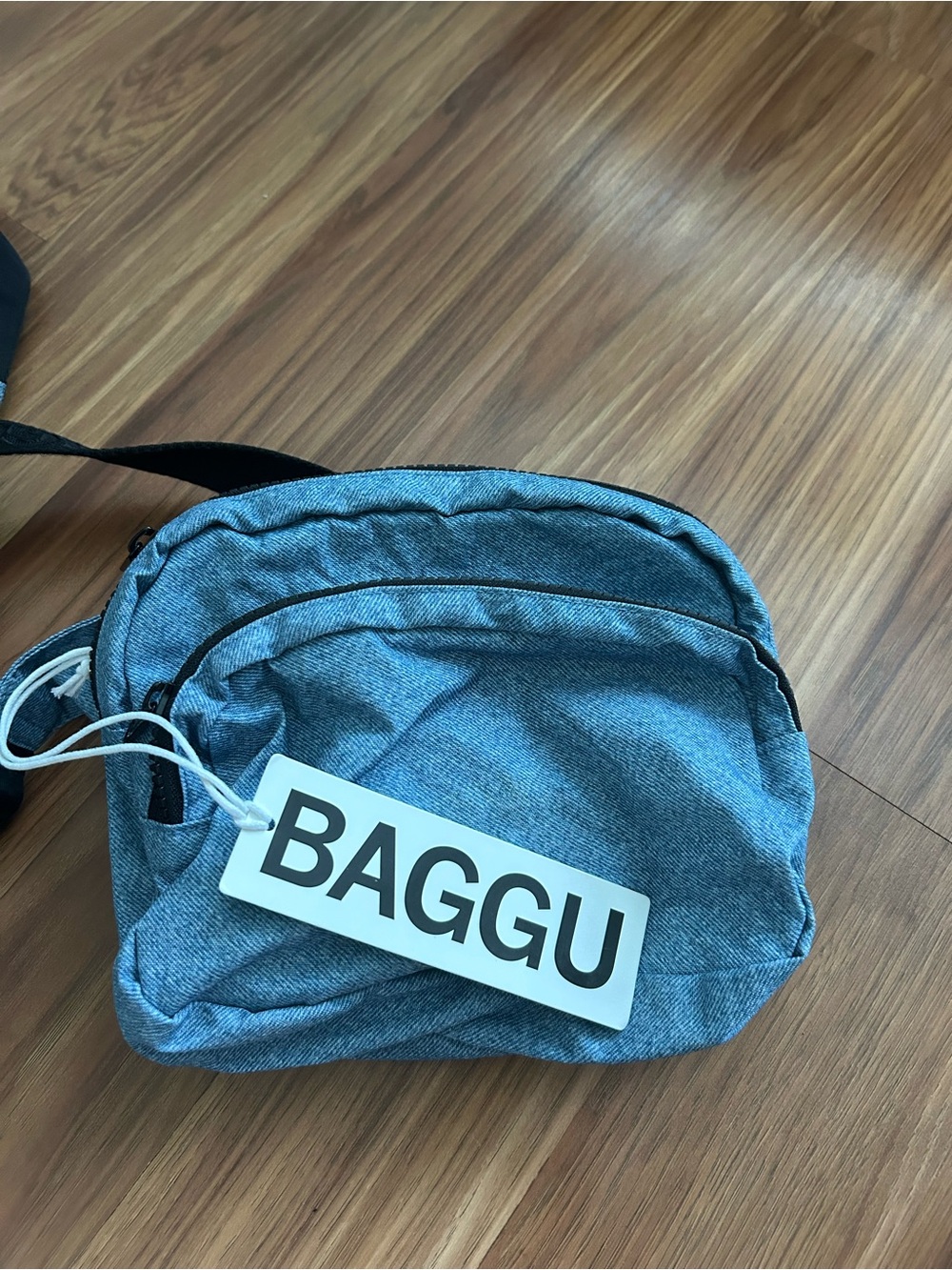 BAGGU Denim Fanny Back NWT